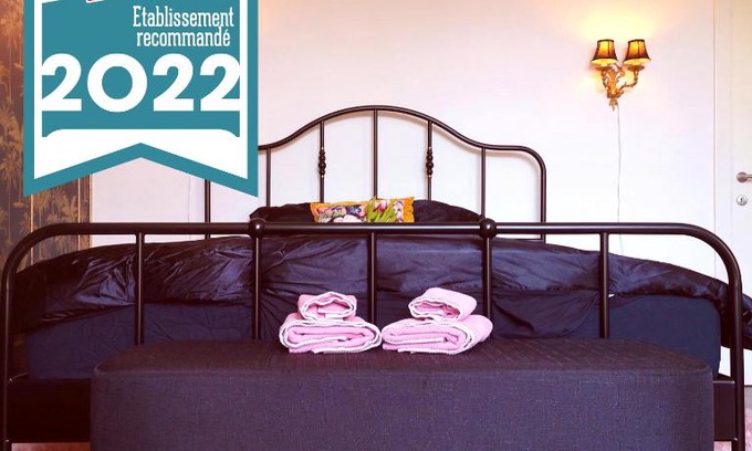 Namur Apartment | Retro Parisian Apartment - 2 Persons - Spacious 75m2 and fully equipped - IN city center