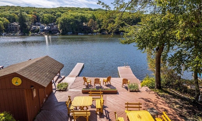 Lake Harmony House | Reunions, Retreats, Lakefront, 3 Houses, Game Rooms, 2 Pool Tables, 3 Hot Tubs