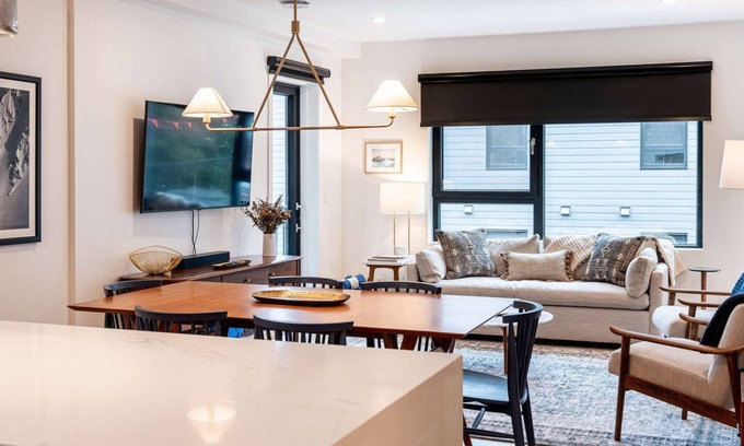 Revelstoke Condo | Revelstoke - Powder Pines Retreat
