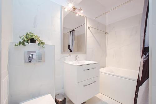 Iasi Apartment | Reverie silent & intimate
