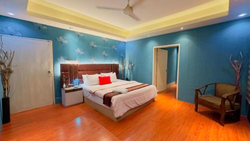 Uttara Hotel | Rezala Sweet Home Near Airport