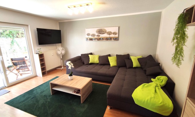 Rhein-Pfalz-Kreis District Apartment | Rhein Neckar Living Neuhofen - Free WiFi & Parking