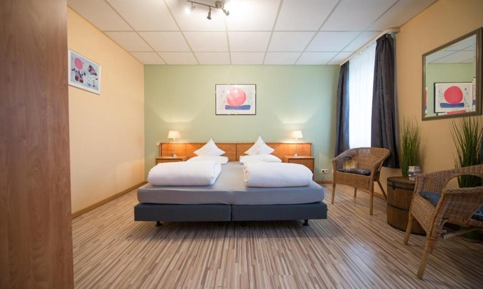 Rheinau Hotel | Rheinauer Hof - bed & breakfast