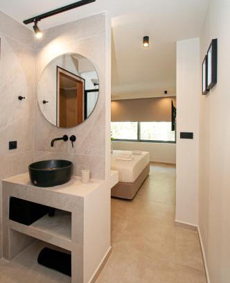 Rhodes Apartment | RHO Downtown
