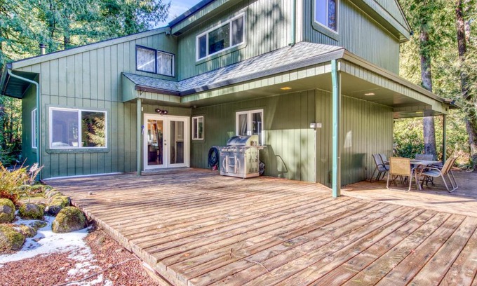 Rhododendron House | Rhododendron Retreat