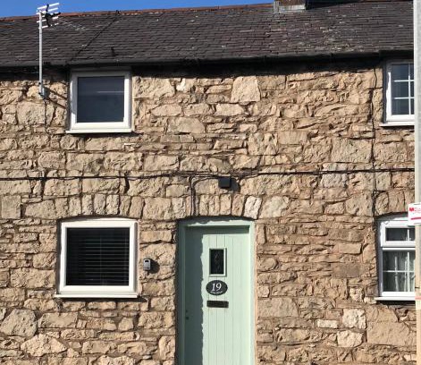Ruthin House | Rhos cottage Ruthin