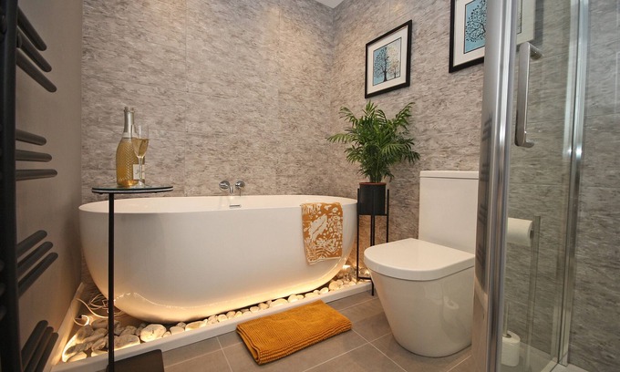 Llanddeiniolen House | Rhoslan. Boutique Style Farmhouse in Snowdonia