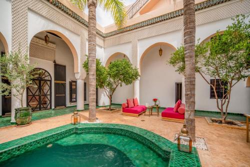 Kbour Chou House | Riad Akasia