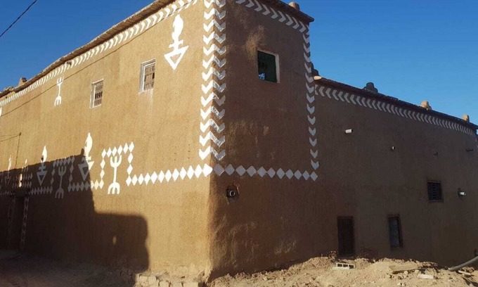 Foum Zguid House | Riad Assia