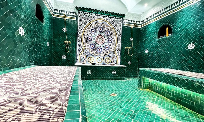 Layoun House | Riad Damia Suite &Spa