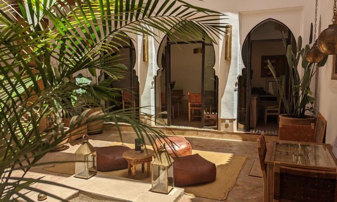 Sidi Bou Amar House | Riad Dar Eternity