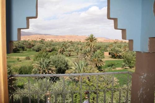 Tinghir Hotel | Riad Palmabella