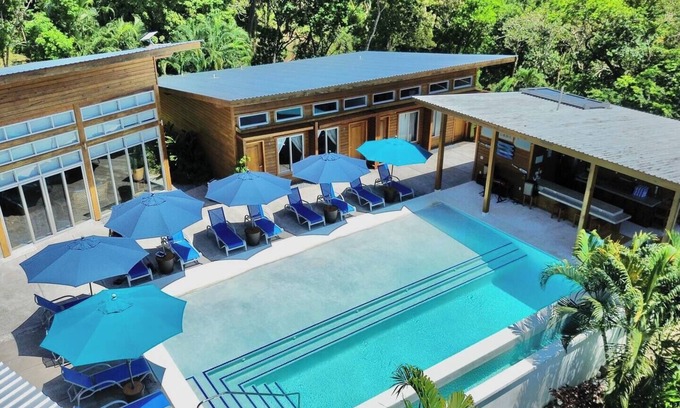 Antoneys Cay Villa | Richardson Serenity Villa @ West End