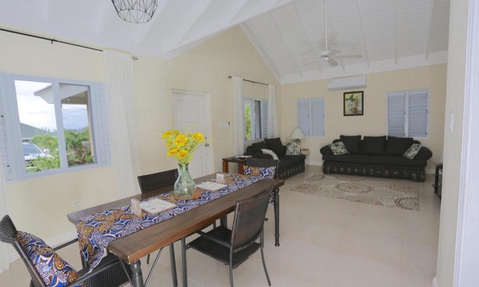 St. Ann's Bay Villa | Richmond - Heroes Villa, AC, Security, Access to Pool, Playground & Private Beach - Welcome Breakfast Basket