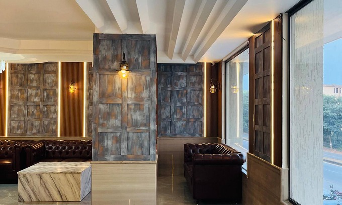 Manipal Hotel | Richmond Inn and Suites