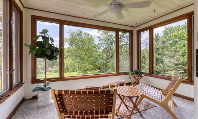 Richmond House | Richmond Ranch w/Hot Tub by Evergreen Home