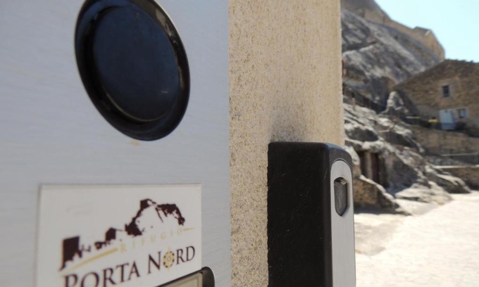 Sperlinga House | Rifugio Porta Nord