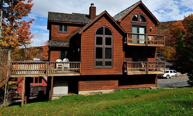 Davis House | Right beside Salamander Ski Trail! Excellent Hike/Bike Bookings Available!