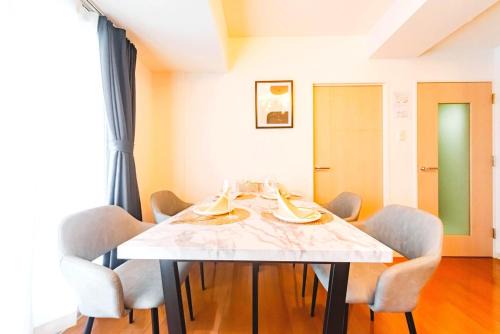 Nakajimakoen Apartment | right next to Sapporo and Susukino!Maximum 6 people,4 minutes from the station, quiet area A177