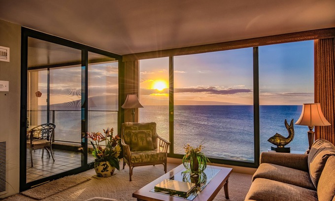 Honokowai Condo | Right on the BEACH! Luxury Penthouse 100% Oceanfront, On the Beach Sleeps 2