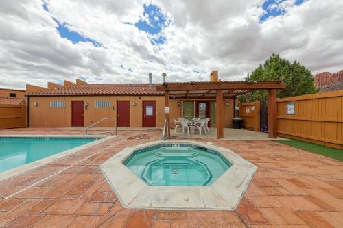 Moab South Valley House | Rim Village L3