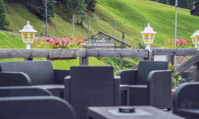 Frauenkirch Cabin | RinerLodge by Mountain Hotels