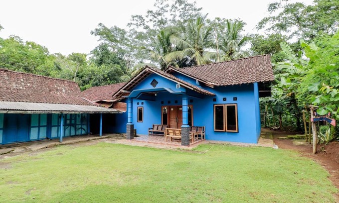 Kalirejo Hotel | Ringin Guesthouse