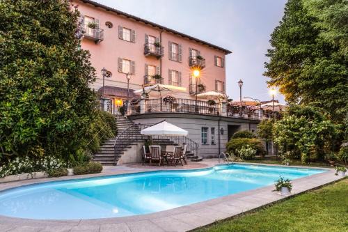 Tigliole Hotel | Ristorante Albergo Ca' Vittoria