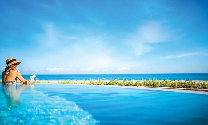 Singer Island Condo | RITZ-CARLTON LUXURY ON THE BEACH
