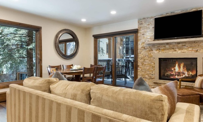 Vail Apartment | Riva Ridge Platinum 665 | 3BR Vail Village