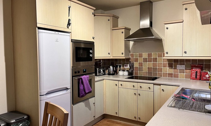 Grangetown House | River Bay (Beautiful 2-Bed House in Cardiff,)