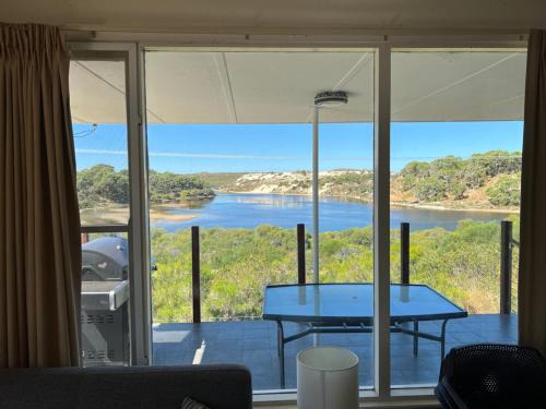 Guilderton House | River Panorama Beach House