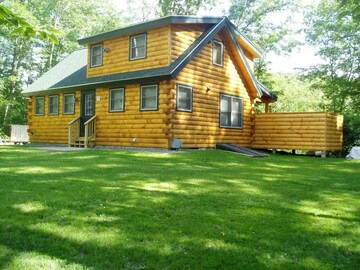 Bath House | River Ridge Mountain Lodge - Bath, NH