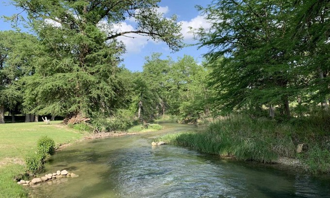 Kerrville House | River Run Lodge on Guadalupe