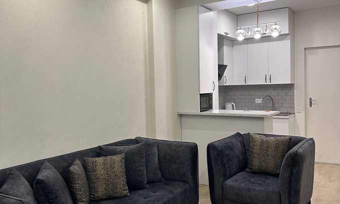 Avlabari Apartment | River Side