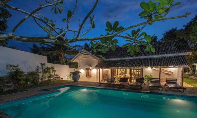 Hikkaduwa Villa | River Stone By Poseidon