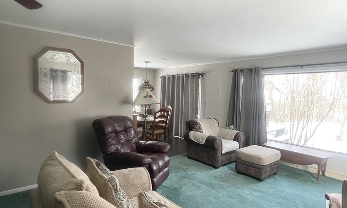 Sault Ste. Marie House | River views near snowy trails. nRecently updated with new paint and flooring.
