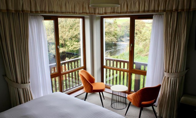 Doolin House | Riverbank Rooms
