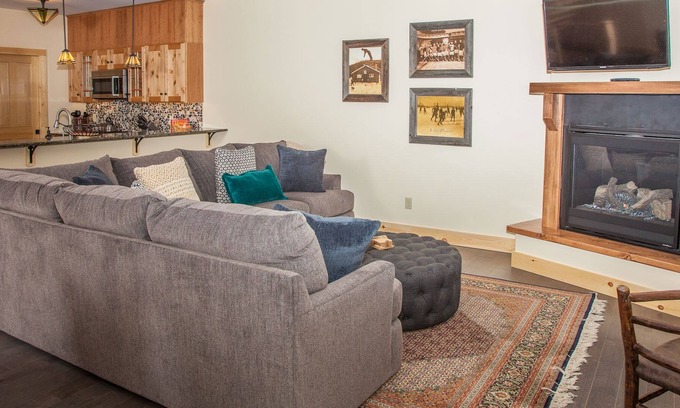 Lake Placid House | Riverbend #17 Luxury Town Home - Close to town, 3 bedroom, 3.5 bathrooms
