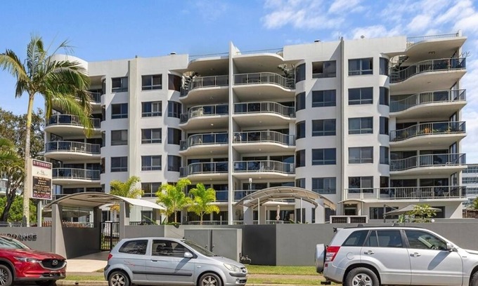 Mooloolaba Apartment | RIVERDANCE APT 6 - Mooloolaba River Views