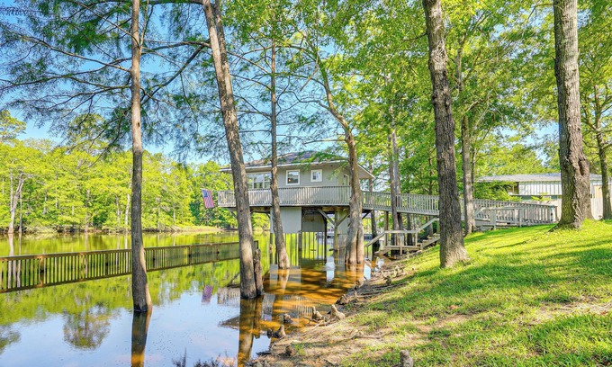 Jefferson House | Riverfront Home w/Boat Launch in Jefferson