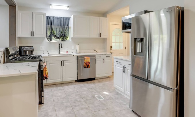 Cotter Cottage | Riverfront Home w/Porches & Views in Cotter!