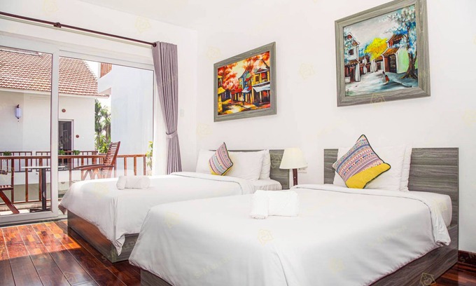Cam Thanh Villa | RIVERFRONT VILLA 8BEDROOM