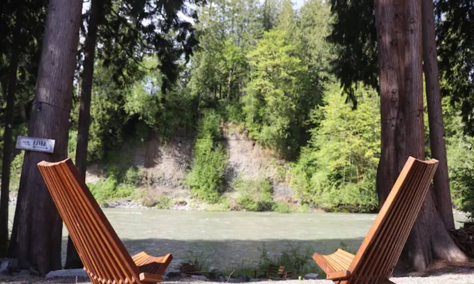 Granite Falls House | Riverfront w/Cedar Hot tub, Sauna, Movie Theatre