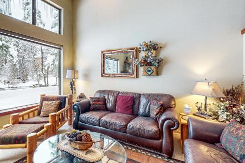 McCall Apartment | Rivers Bend