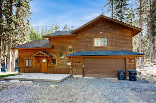 McCall House | Rivers Edge Retreat