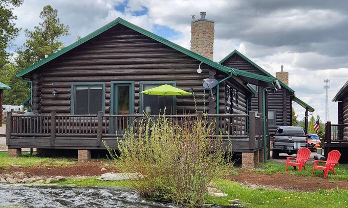 Greer Cabin | Riverside Lodge #174-Log Cabin in Greer