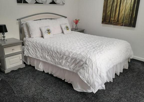 Goole House | riverside rooms at wheelgate house