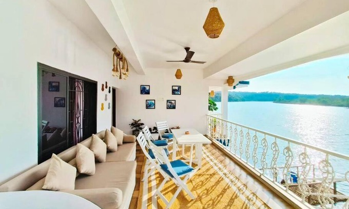 Patnem Villa | Riverside Villa in the midst of a rainforest - By Viva la Vida