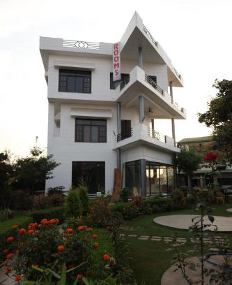 Mayapur Hotel | Riverview Resort